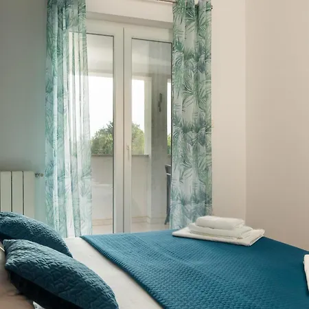 Heidi With Shared Pool * Nova Vas (Porec)