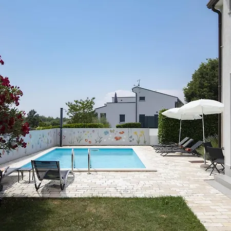 Apartamento Heidi With Shared Pool Nova Vas (Porec)