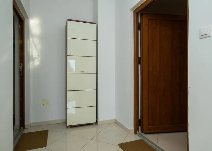 Heidi With Shared Pool Nova Vas (Porec)