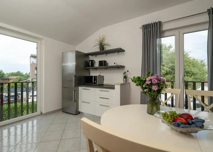 Appartement Heidi With Shared Pool